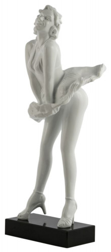 статуэтка she again white в Подольске